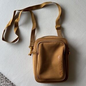 Adidas Originals Crossbody Bag